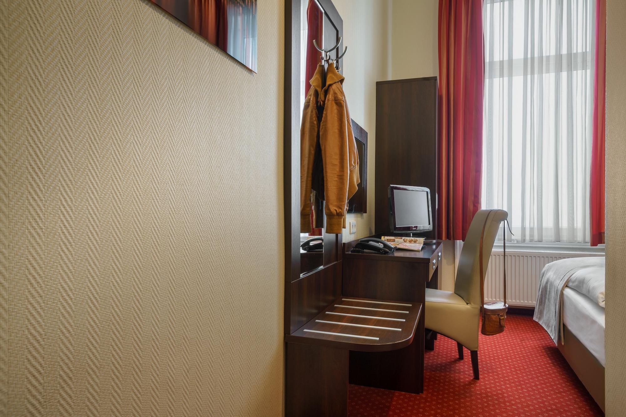 Graf Moltke 3* Amburgo